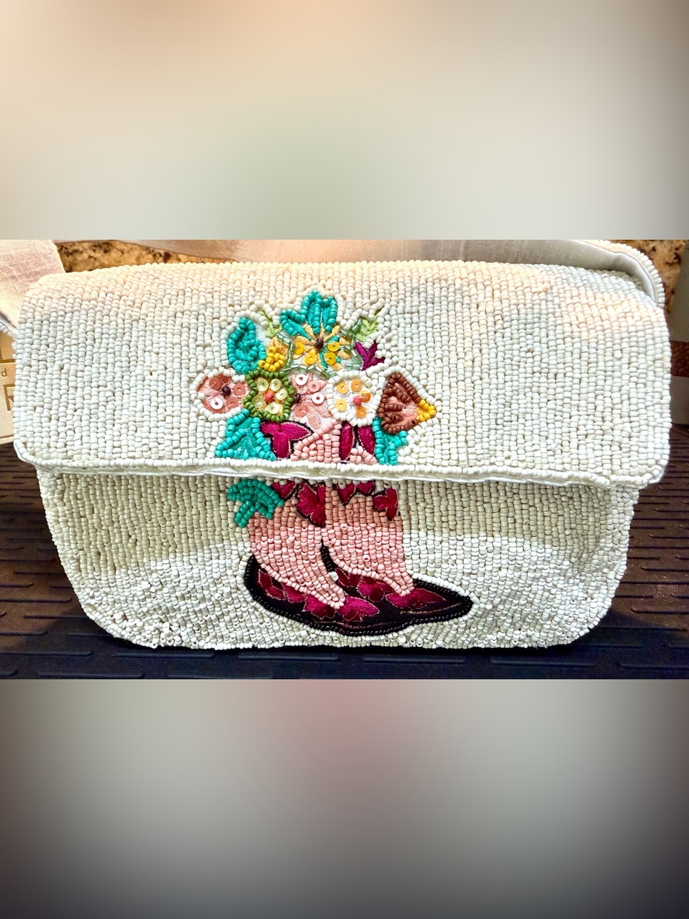 NWT Viral Sol & Mer Floral Cowgirl Boots Beaded Shoulder Bag Horseshoe Purse